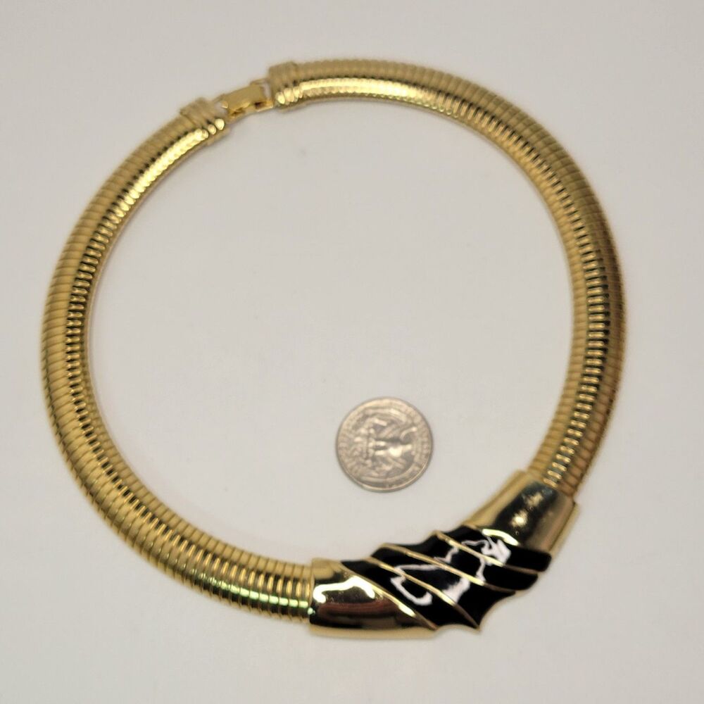 ▪︎Necklace - Picture 3 of 7
